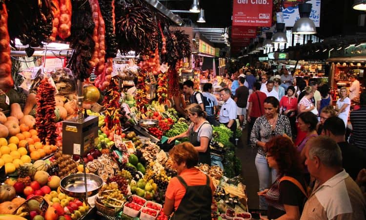 10 Fantastic Food Markets Around the World