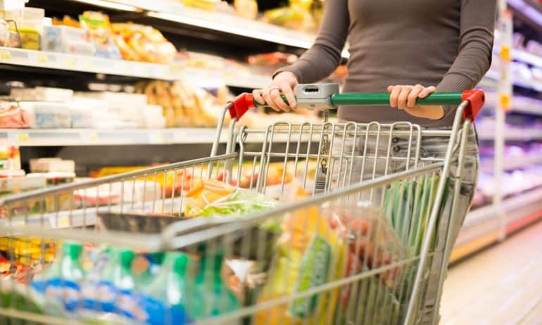 Major UK supermarkets are to publish food waste data after agreeing on a new, common methodology for reporting.