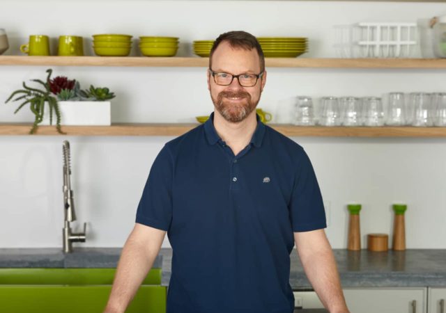 Uwe Voss, COO and Managing Director of Hello Fresh, talks about the ways meal kits transform the ways consumers approach food and the food system. 
