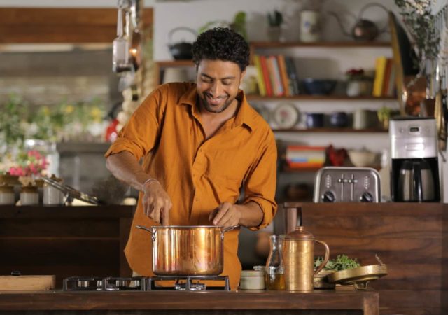 A popular Indian chef Ranveer Brar is trying to bring traditional grains and cooking methods back into many Indians’ regular diets.