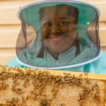 An Online Platform Diversifies Beekeeping through a Virtual Network of Black Apiarists